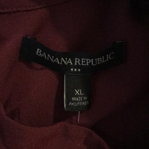 Banana Republic Sleeveless High-Neck Faux Cape Blouse Size X-Large NWT - Picture 4 of 6